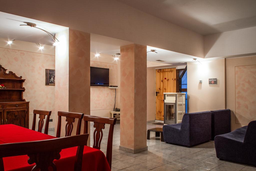 Residence Beau Sejour Antey-Saint-André Buitenkant foto